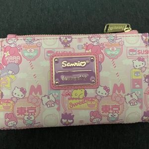 Sanrio Loungely wallet